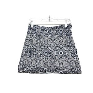⭐️ Hollister Blue/White Floral Skirt Size S
